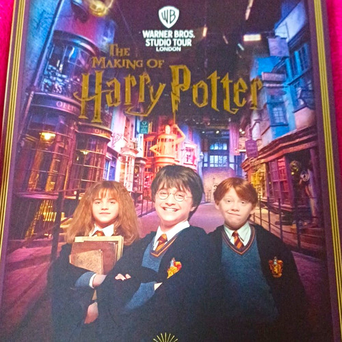 Warner bros studio - warner,
