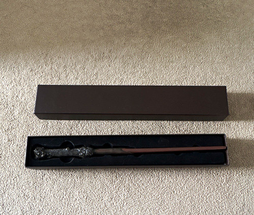 Harry potter wand warner - harry,