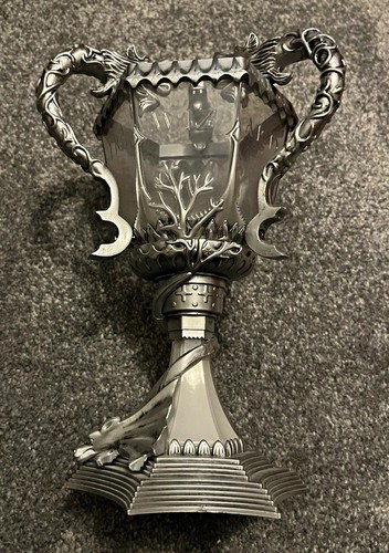Harry potter tri - harry, cup
